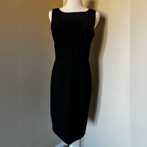 Banana Republic BR Brand Classic Black Midi Dress